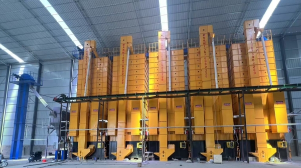 新光油菜籽烘干機(jī)圖片 新光油菜籽烘干機(jī)圖片